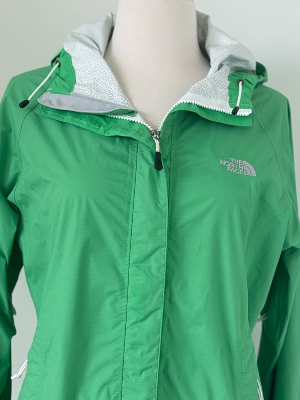 North Face Rain Jacket Womens Size Small Green Packable Waterproof Hooded Zip